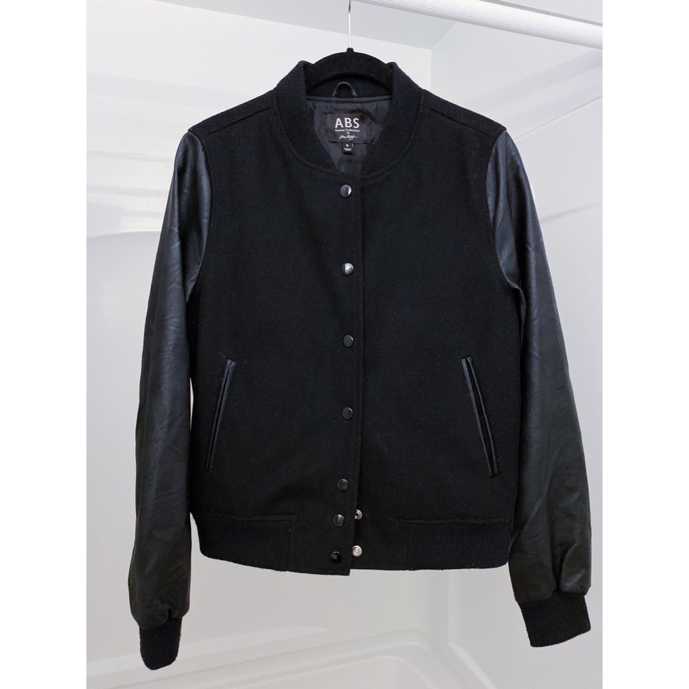 Wool/leather bomber jacket